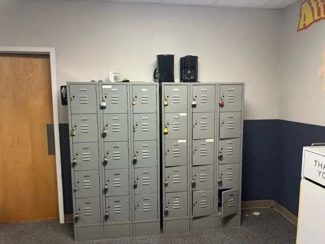 1170
