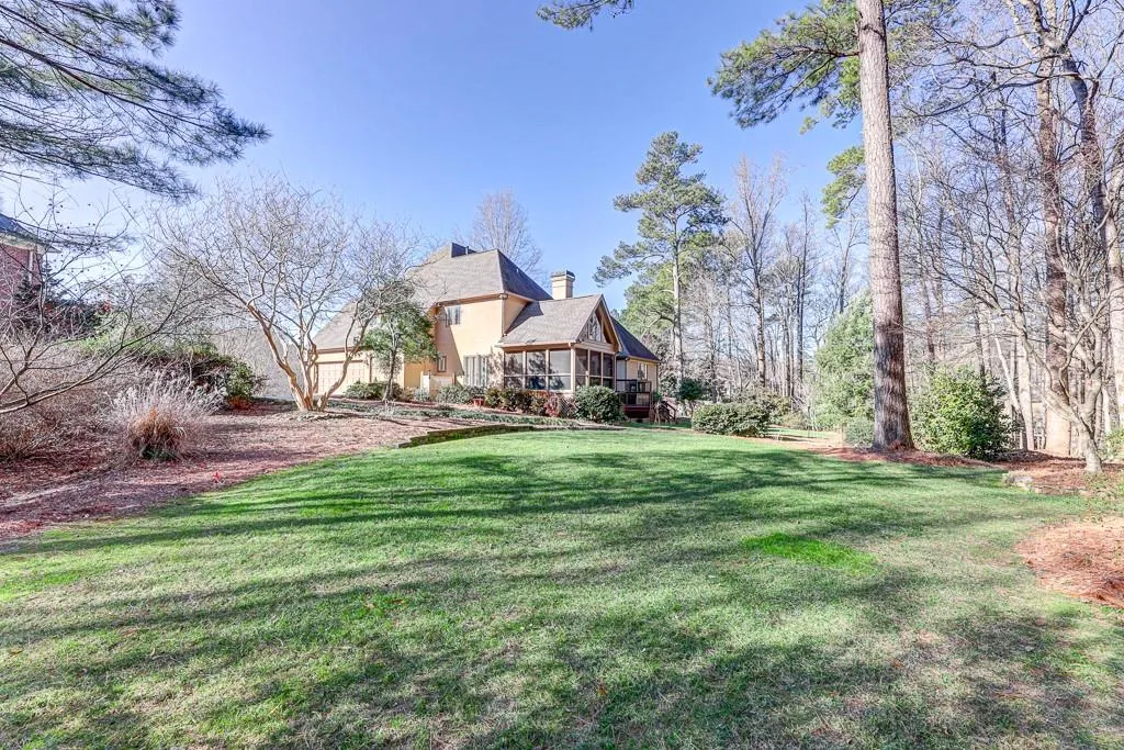 2880 Harwick Drive, Sandy Springs, Georgia 30350, 4 Bedrooms Bedrooms, ,3 BathroomsBathrooms,Residential,Sold,2880 Harwick Drive,6829407