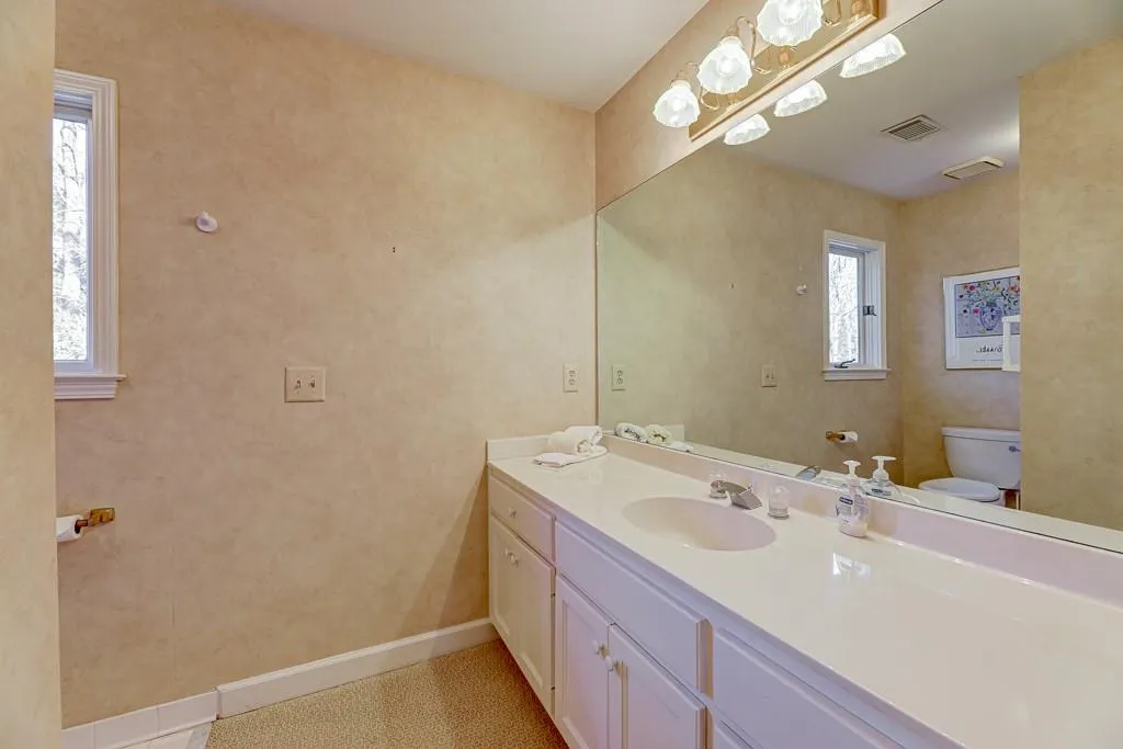 2880 Harwick Drive, Sandy Springs, Georgia 30350, 4 Bedrooms Bedrooms, ,3 BathroomsBathrooms,Residential,Sold,2880 Harwick Drive,6829407