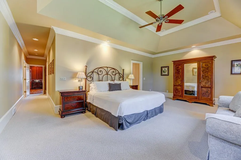 2880 Harwick Drive, Sandy Springs, Georgia 30350, 4 Bedrooms Bedrooms, ,3 BathroomsBathrooms,Residential,Sold,2880 Harwick Drive,6829407