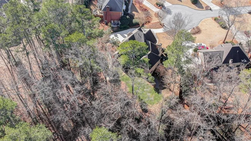 2880 Harwick Drive, Sandy Springs, Georgia 30350, 4 Bedrooms Bedrooms, ,3 BathroomsBathrooms,Residential,Sold,2880 Harwick Drive,6829407