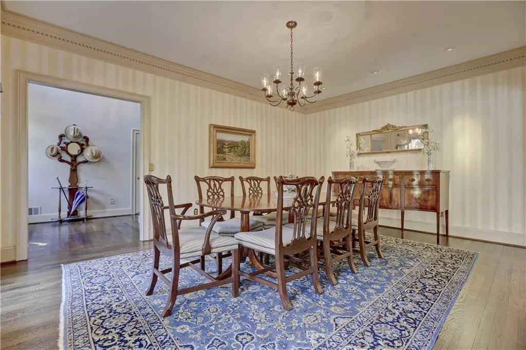 1085 Riverside Trace, Atlanta, Georgia 30328, 6 Bedrooms Bedrooms, ,4 BathroomsBathrooms,Residential,Sold,1085 Riverside Trace,5816141