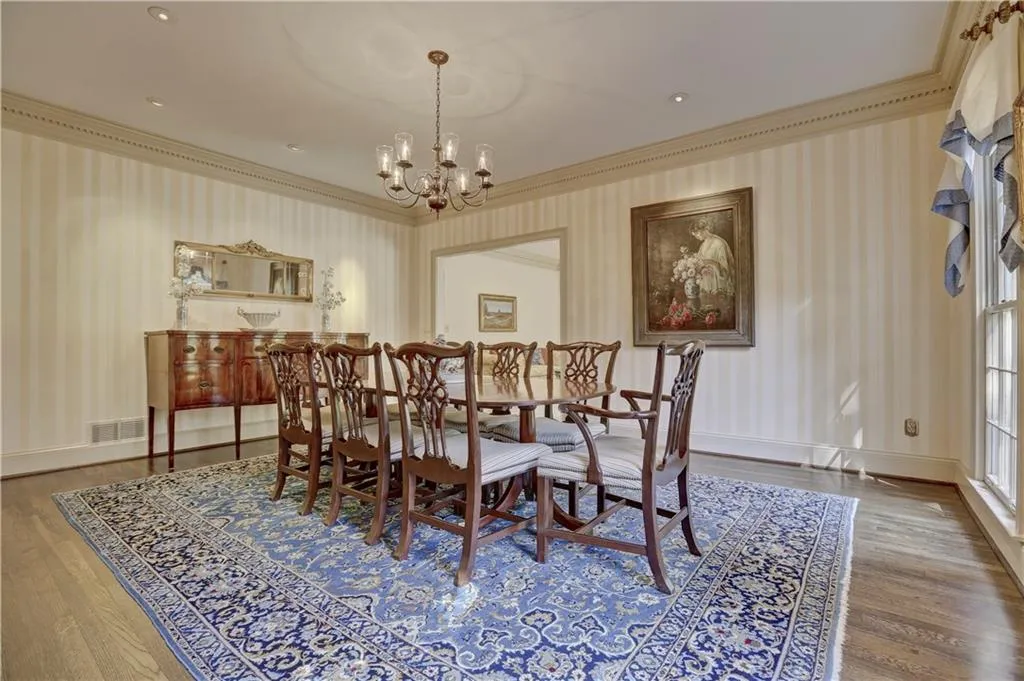 1085 Riverside Trace, Atlanta, Georgia 30328, 6 Bedrooms Bedrooms, ,4 BathroomsBathrooms,Residential,Sold,1085 Riverside Trace,5816141
