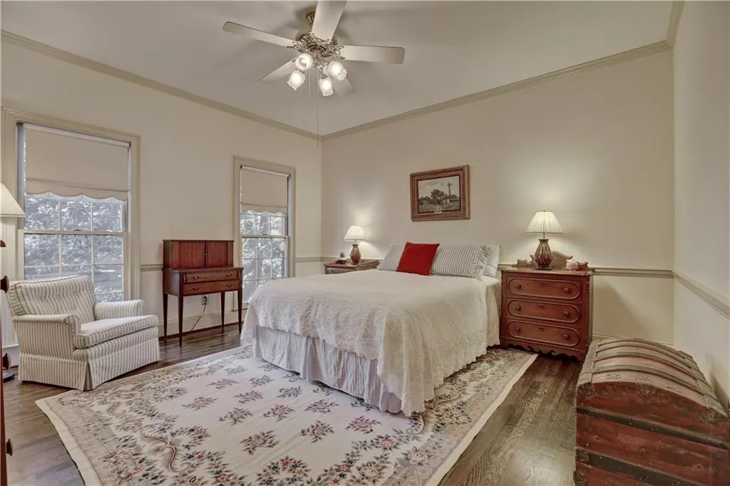 1085 Riverside Trace, Atlanta, Georgia 30328, 6 Bedrooms Bedrooms, ,4 BathroomsBathrooms,Residential,Sold,1085 Riverside Trace,5816141