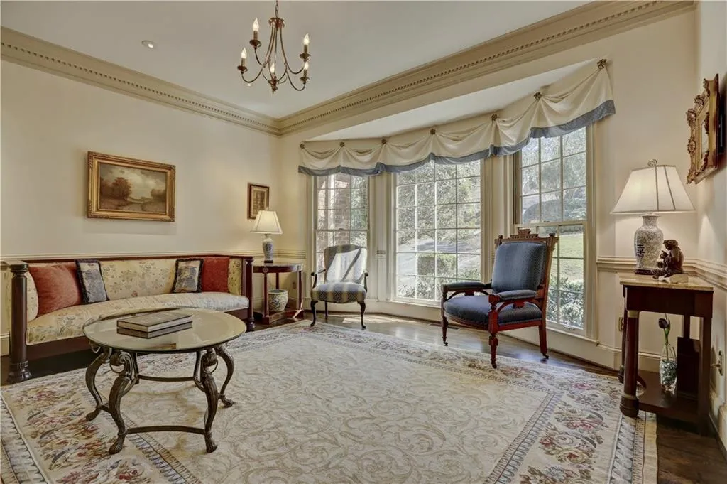 1085 Riverside Trace, Atlanta, Georgia 30328, 6 Bedrooms Bedrooms, ,4 BathroomsBathrooms,Residential,Sold,1085 Riverside Trace,5816141