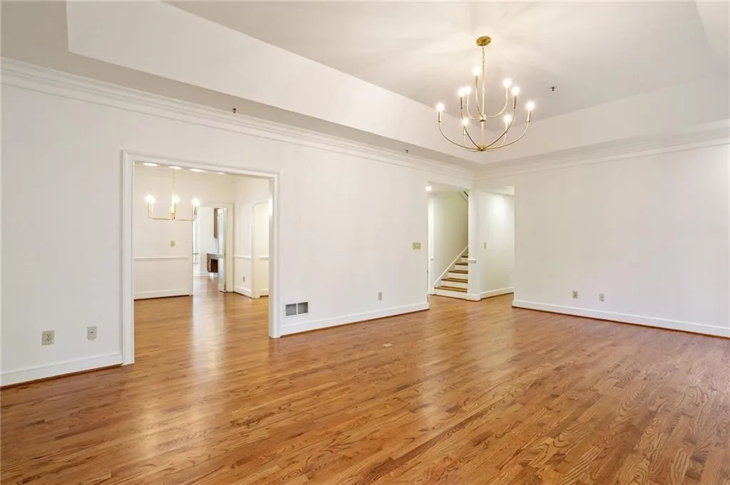 2872 Bainbridge Way Se, Atlanta, Georgia 30339, 3 Bedrooms Bedrooms, 0 ,3 BathroomsBathrooms,Residential,For Sale,2872 Bainbridge Way Se,7706363