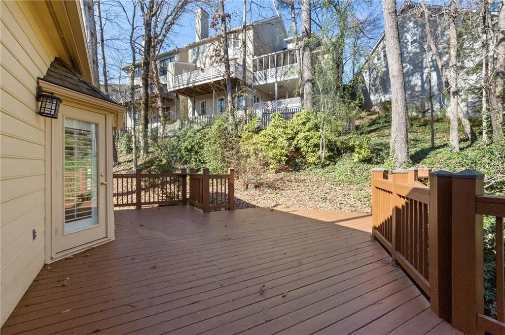 2872 Bainbridge Way Se, Atlanta, Georgia 30339, 3 Bedrooms Bedrooms, 0 ,3 BathroomsBathrooms,Residential,For Sale,2872 Bainbridge Way Se,7706363