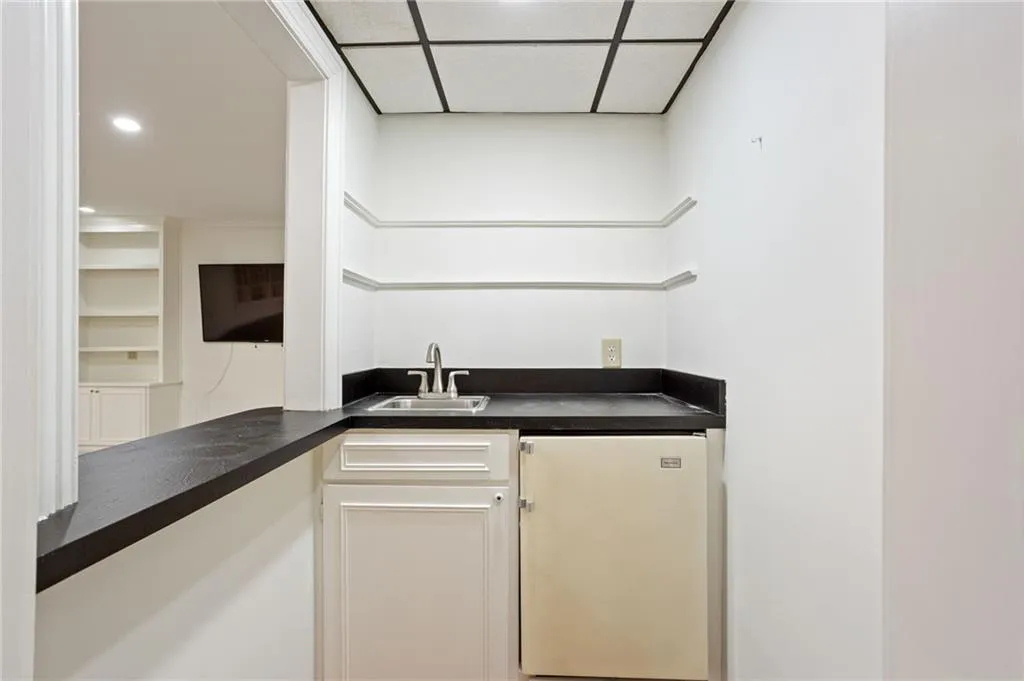 2872 Bainbridge Way Se, Atlanta, Georgia 30339, 3 Bedrooms Bedrooms, 0 ,3 BathroomsBathrooms,Residential,For Sale,2872 Bainbridge Way Se,7706363