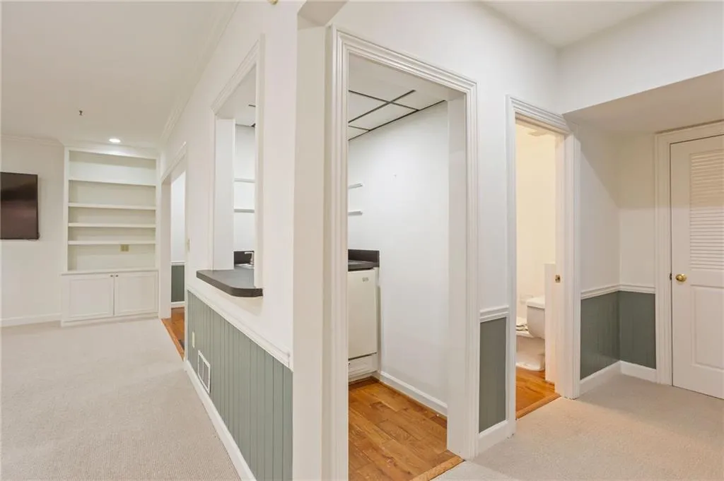 2872 Bainbridge Way Se, Atlanta, Georgia 30339, 3 Bedrooms Bedrooms, 0 ,3 BathroomsBathrooms,Residential,For Sale,2872 Bainbridge Way Se,7706363