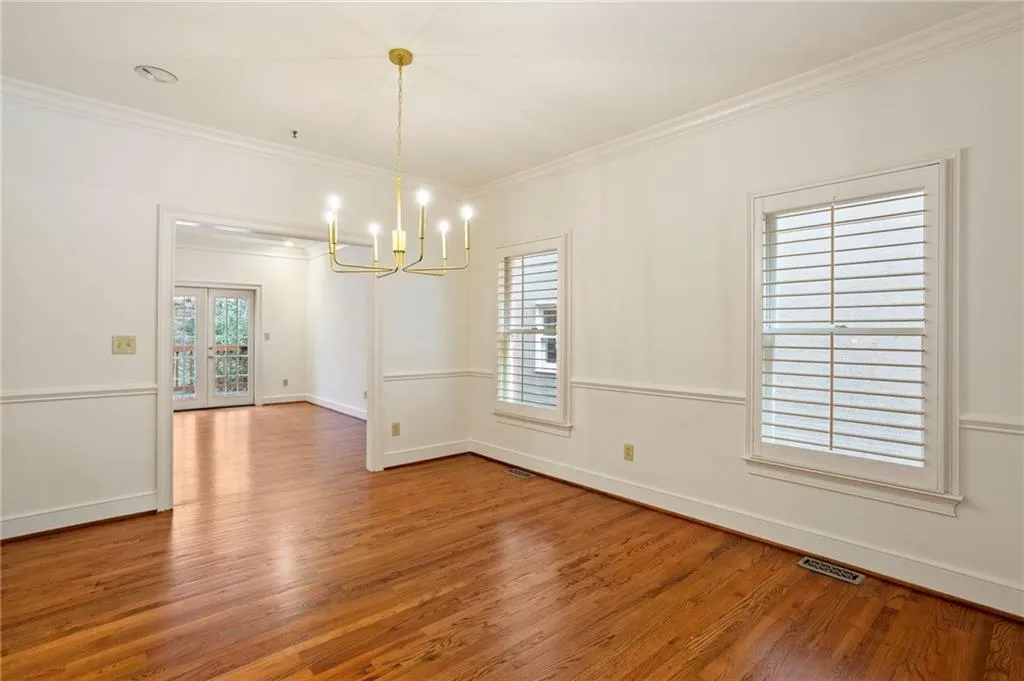 2872 Bainbridge Way Se, Atlanta, Georgia 30339, 3 Bedrooms Bedrooms, 0 ,3 BathroomsBathrooms,Residential,For Sale,2872 Bainbridge Way Se,7706363