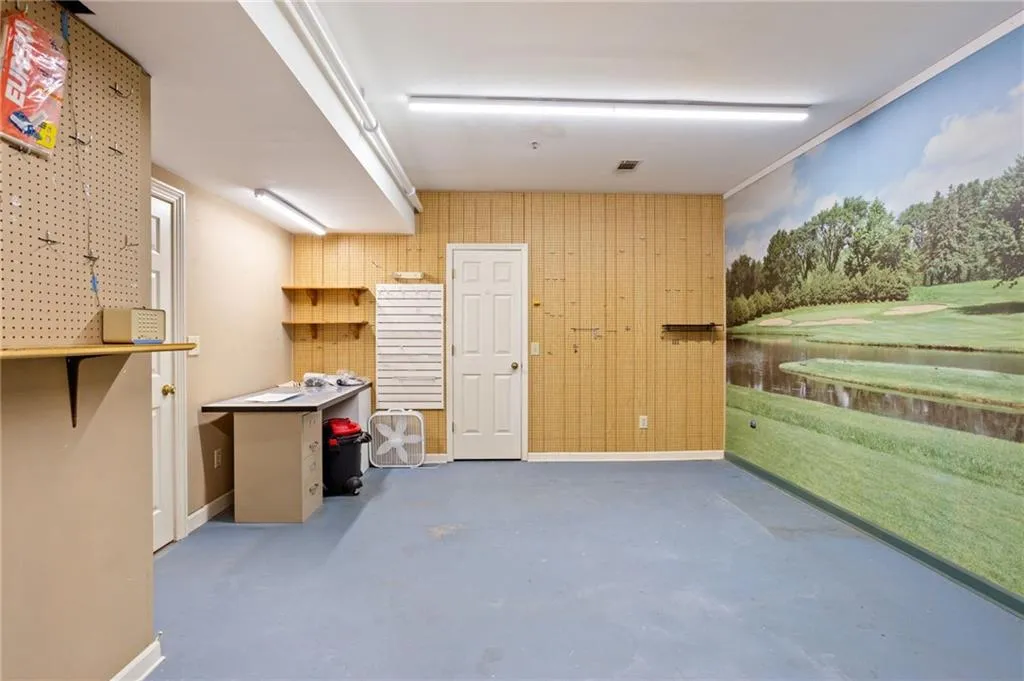 2872 Bainbridge Way Se, Atlanta, Georgia 30339, 3 Bedrooms Bedrooms, 0 ,3 BathroomsBathrooms,Residential,For Sale,2872 Bainbridge Way Se,7706363