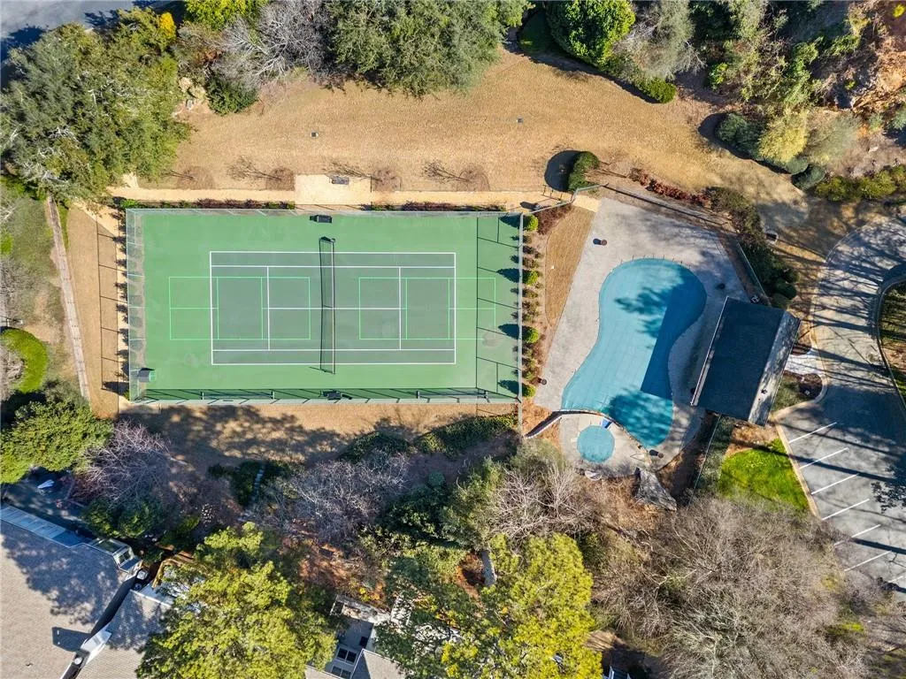 2872 Bainbridge Way Se, Atlanta, Georgia 30339, 3 Bedrooms Bedrooms, 0 ,3 BathroomsBathrooms,Residential,For Sale,2872 Bainbridge Way Se,7706363