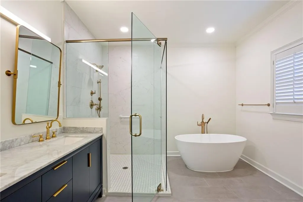 2872 Bainbridge Way Se, Atlanta, Georgia 30339, 3 Bedrooms Bedrooms, 0 ,3 BathroomsBathrooms,Residential,For Sale,2872 Bainbridge Way Se,7706363
