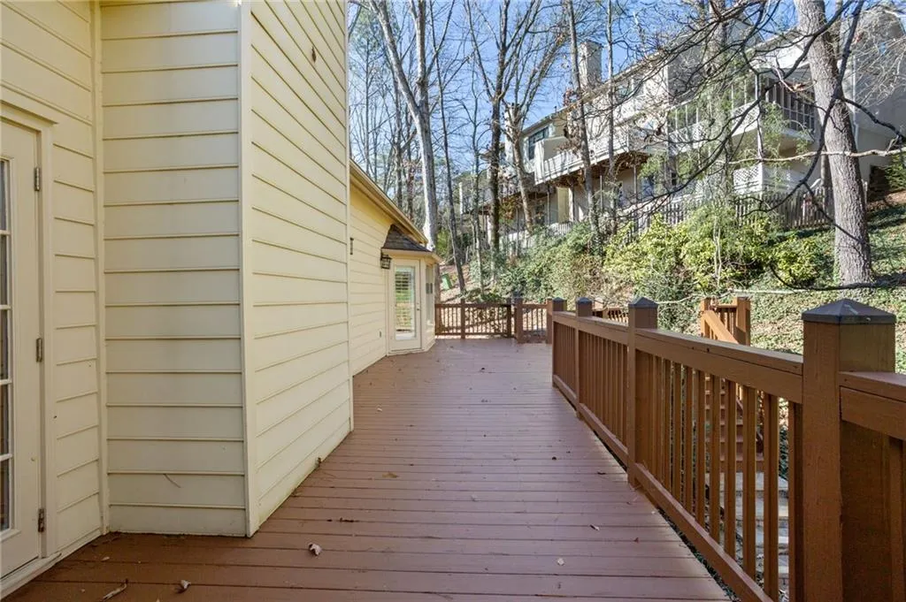 2872 Bainbridge Way Se, Atlanta, Georgia 30339, 3 Bedrooms Bedrooms, 0 ,3 BathroomsBathrooms,Residential,For Sale,2872 Bainbridge Way Se,7706363