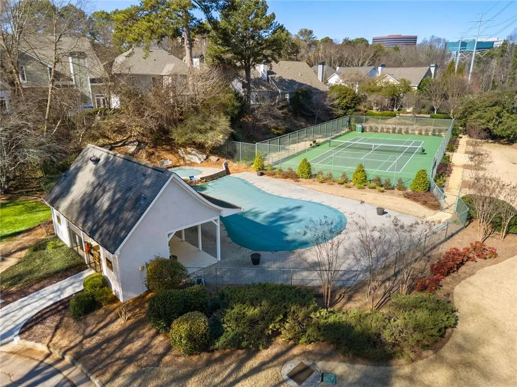 2872 Bainbridge Way Se, Atlanta, Georgia 30339, 3 Bedrooms Bedrooms, 0 ,3 BathroomsBathrooms,Residential,For Sale,2872 Bainbridge Way Se,7706363