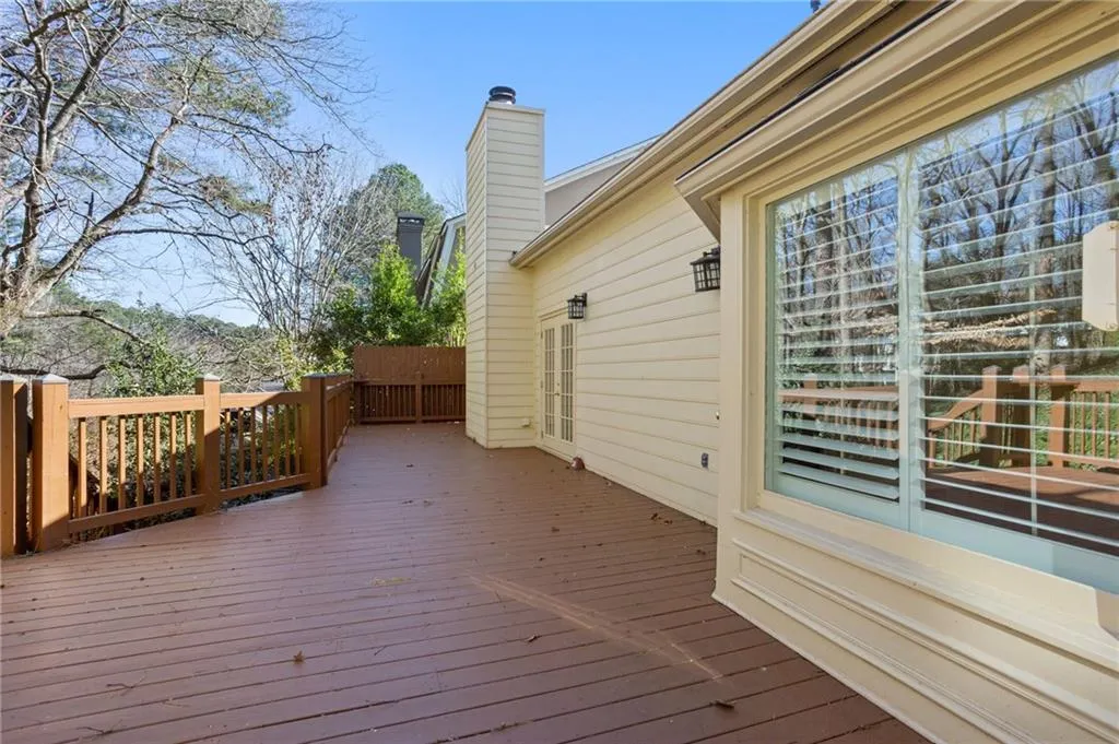 2872 Bainbridge Way Se, Atlanta, Georgia 30339, 3 Bedrooms Bedrooms, 0 ,3 BathroomsBathrooms,Residential,For Sale,2872 Bainbridge Way Se,7706363
