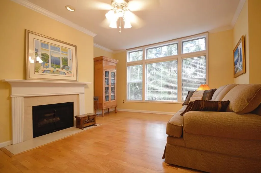 3636 Habersham Road Unit 2203, Atlanta, Georgia 30305, 2 Bedrooms Bedrooms, ,2 BathroomsBathrooms,Residential,Sold,3636 Habersham Road Unit 2203,5747739