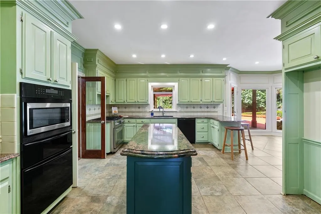 Amazing Kitchen with Gorgeous Custom Cabinets,