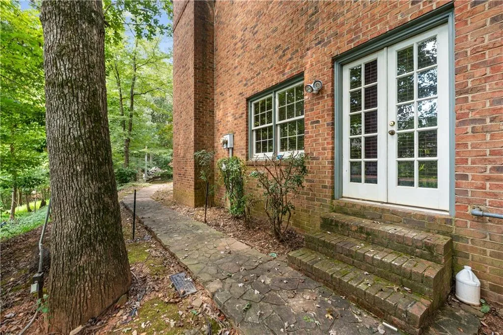 Exterior Entry for the Terrace Level
