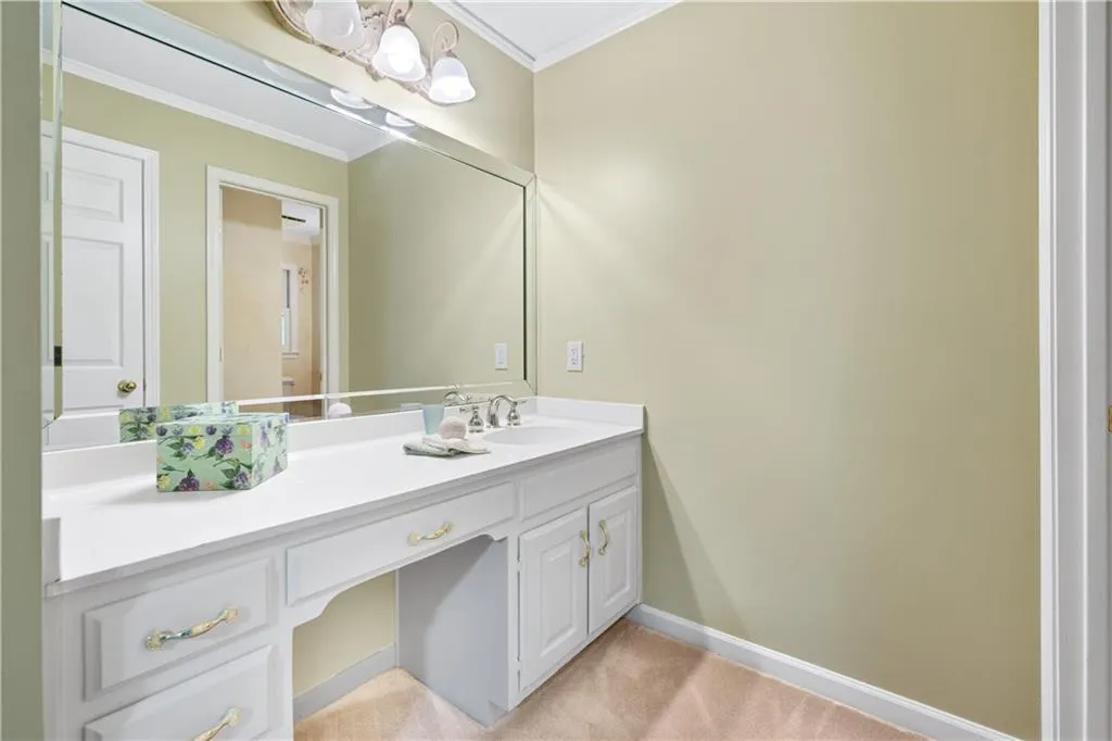 Jack and Jill  Bath for secondary Bedroom