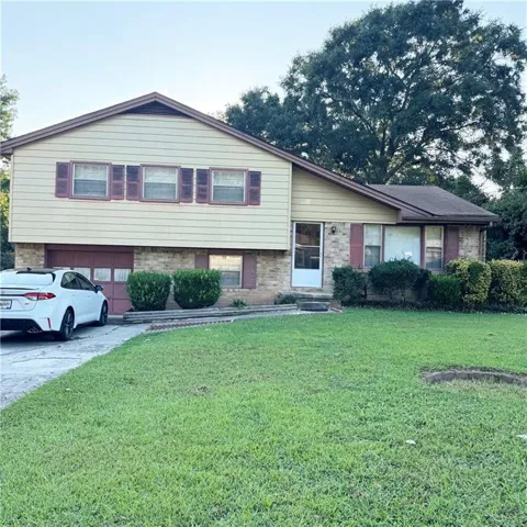 6411 Forest Haven Ln, Riverdale, Georgia 30274