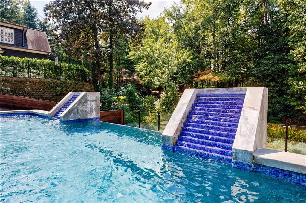 4036 Statewood Road Ne, Atlanta, Georgia 30342, 5 Bedrooms Bedrooms, ,6 BathroomsBathrooms,Residential,For Sale,4036 Statewood Road Ne,7646592