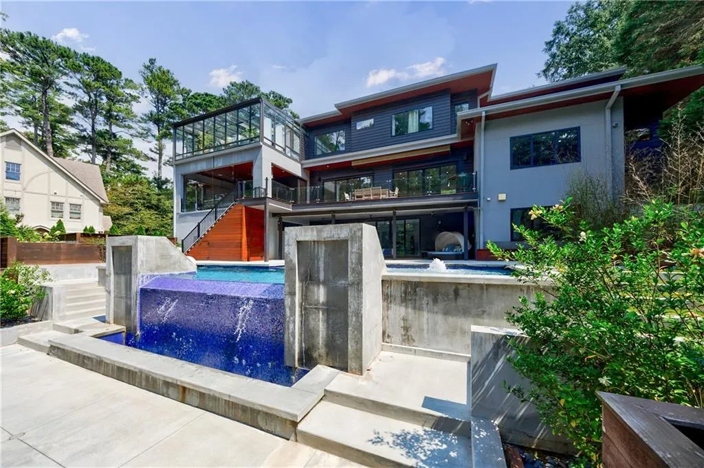 waterfall feature