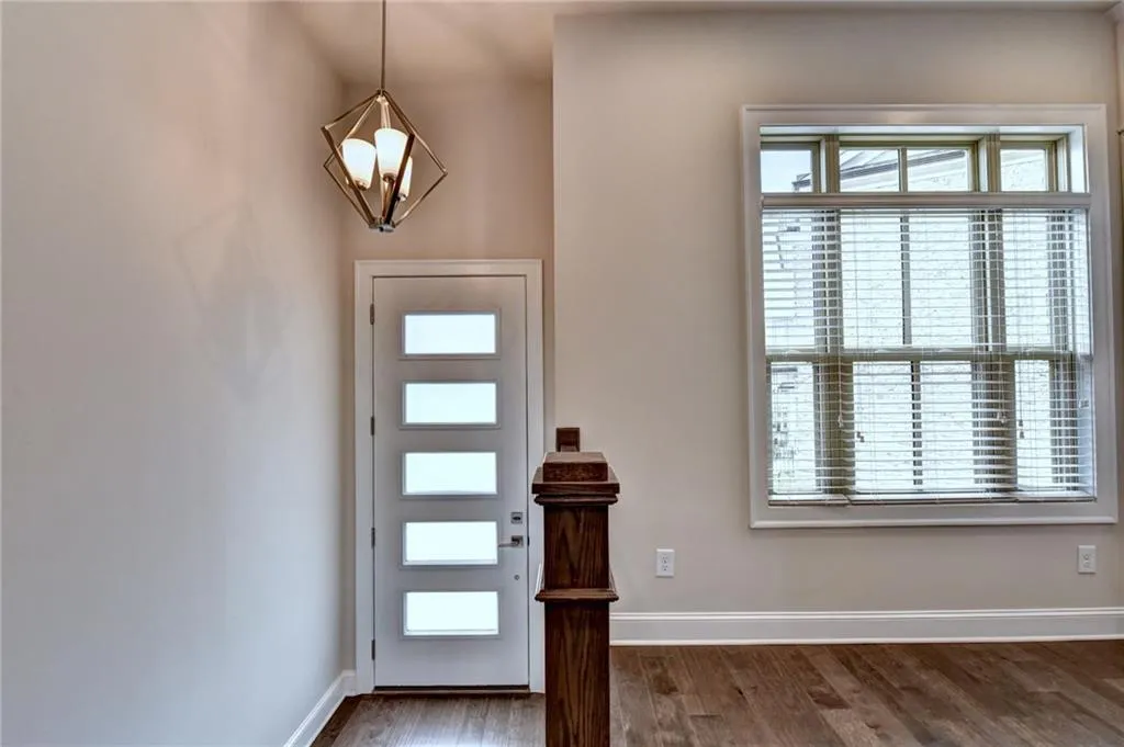 4321 Parkside Place, Atlanta, Georgia 30342, 2 Bedrooms Bedrooms, ,2 BathroomsBathrooms,Residential,Sold,4321 Parkside Place,6536304