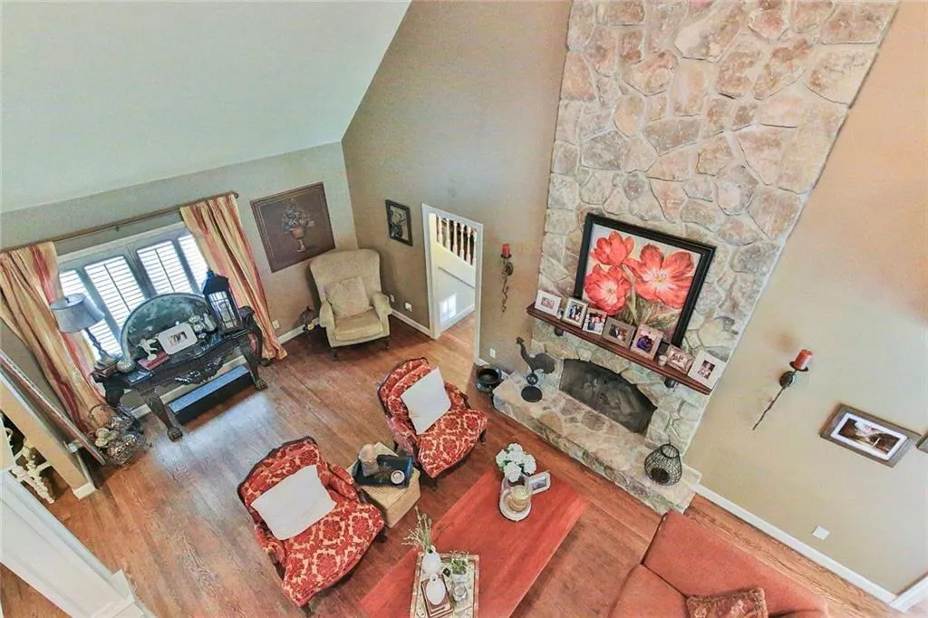 2670 Spalding Drive, Sandy Springs, Georgia 30350, 4 Bedrooms Bedrooms, ,3 BathroomsBathrooms,Residential,Sold,2670 Spalding Drive,6577360