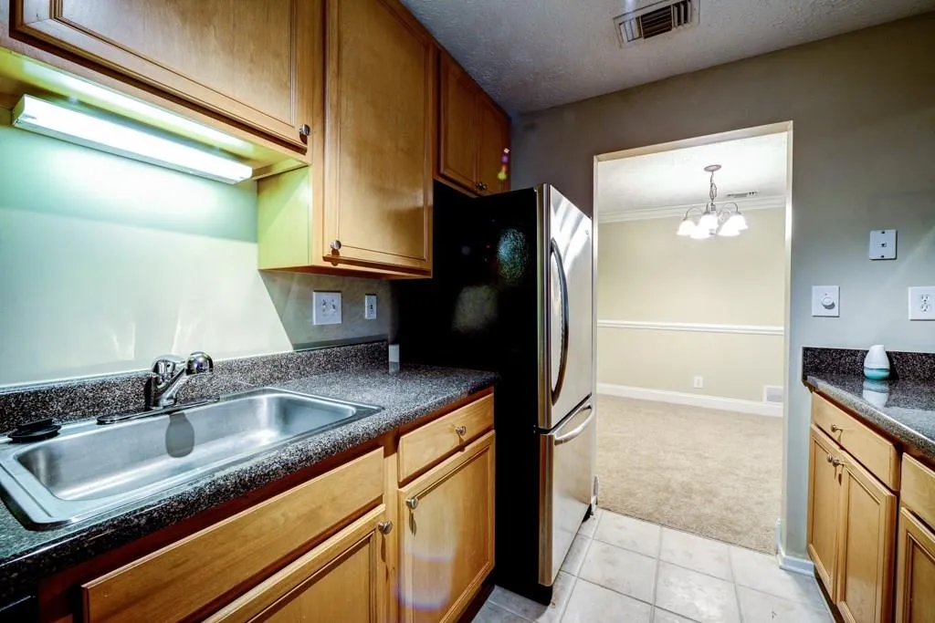 6800 Glenridge Drive Unit 6820 I, Atlanta, Georgia 30328, 2 Bedrooms Bedrooms, ,2 BathroomsBathrooms,Residential,Sold,6800 Glenridge Drive Unit 6820 I,5633106