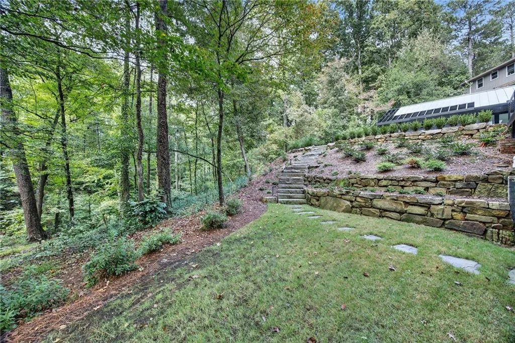 585 Amberidge Trail, Atlanta, Georgia 30328, 6 Bedrooms Bedrooms, ,5 BathroomsBathrooms,Residential,For Sale,585 Amberidge Trail,7663088