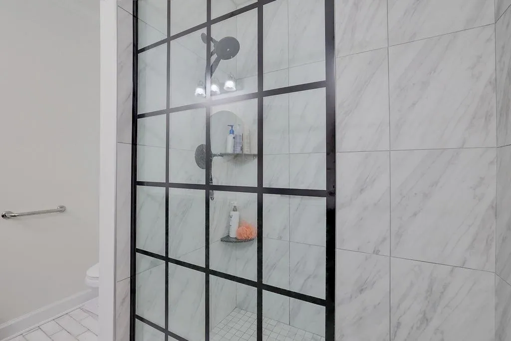 245 Dunwoody Creek Circle, Sandy Springs, Georgia 30350, 2 Bedrooms Bedrooms, ,2 BathroomsBathrooms,Residential,Sold,245 Dunwoody Creek Circle,7136952