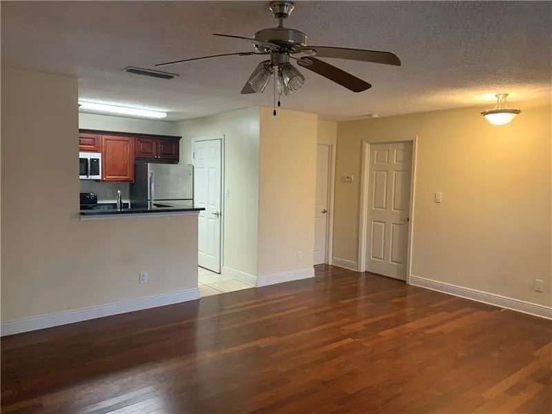 1106 Santa Fe Parkway Unit 1106, Sandy Springs, Georgia 30350, 1 Bedroom Bedrooms, ,1 BathroomBathrooms,Residential,Sold,1106 Santa Fe Parkway Unit 1106,6860168