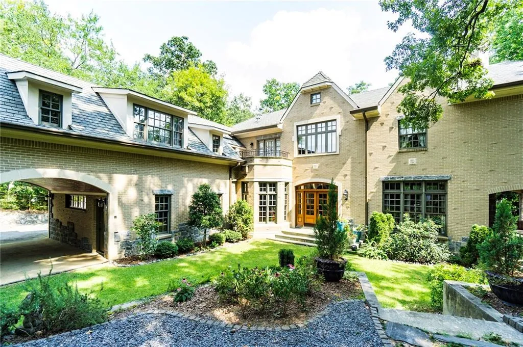 314 Brentwood Drive Ne, Atlanta, Georgia 30305, 5 Bedrooms Bedrooms, ,5 BathroomsBathrooms,Residential,Sold,314 Brentwood Drive Ne,5908064