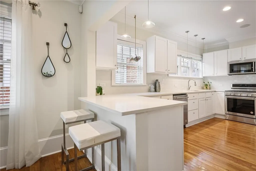 101 Terrace Drive, Atlanta, Georgia 30305, 4 Bedrooms Bedrooms, ,3 BathroomsBathrooms,Residential,For Sale,101 Terrace Drive,7576242
