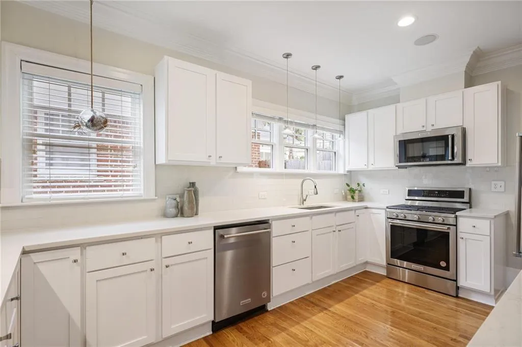 101 Terrace Drive, Atlanta, Georgia 30305, 4 Bedrooms Bedrooms, ,3 BathroomsBathrooms,Residential,For Sale,101 Terrace Drive,7576242