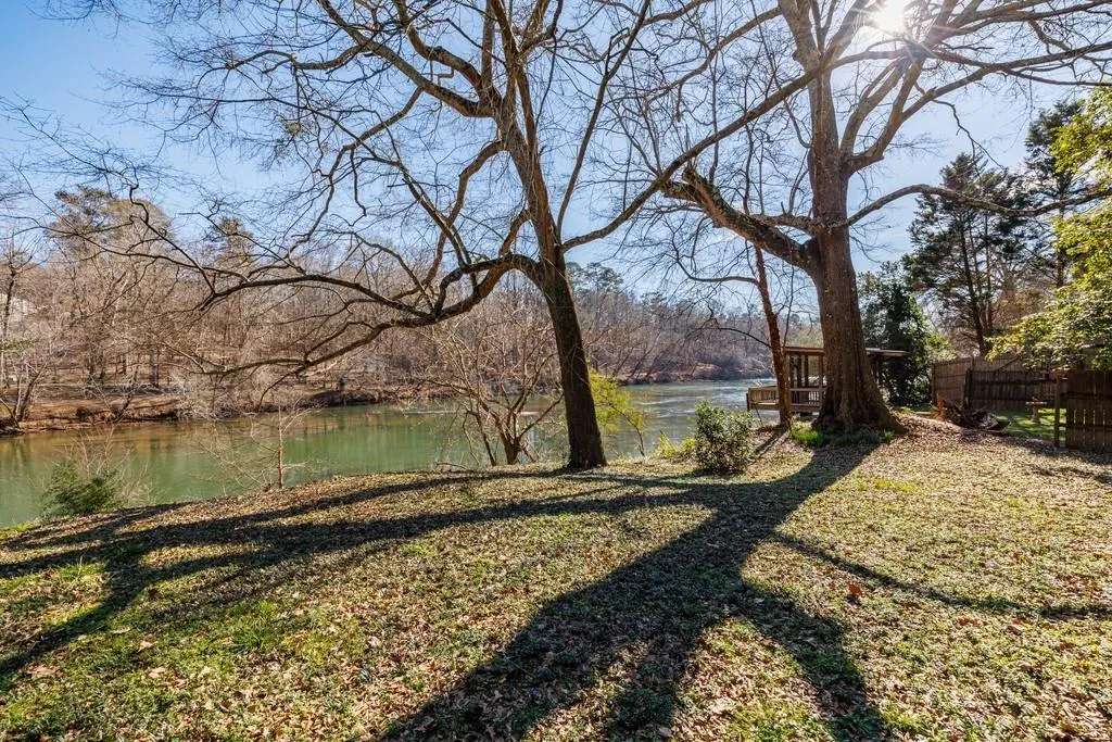 3941 Paces Ferry Drive Se, Atlanta, Georgia 30339, 2 Bedrooms Bedrooms, 0 ,1 BathroomBathrooms,Land,For Sale,3941 Paces Ferry Drive Se,7707502