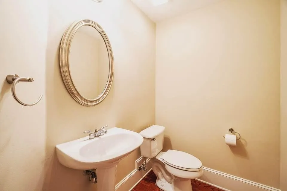 450 Wembley Circle, Sandy Springs, Georgia 30328, 4 Bedrooms Bedrooms, ,3 BathroomsBathrooms,Residential,Sold,450 Wembley Circle,5965580