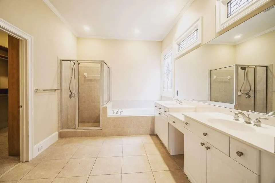 450 Wembley Circle, Sandy Springs, Georgia 30328, 4 Bedrooms Bedrooms, ,3 BathroomsBathrooms,Residential,Sold,450 Wembley Circle,5965580