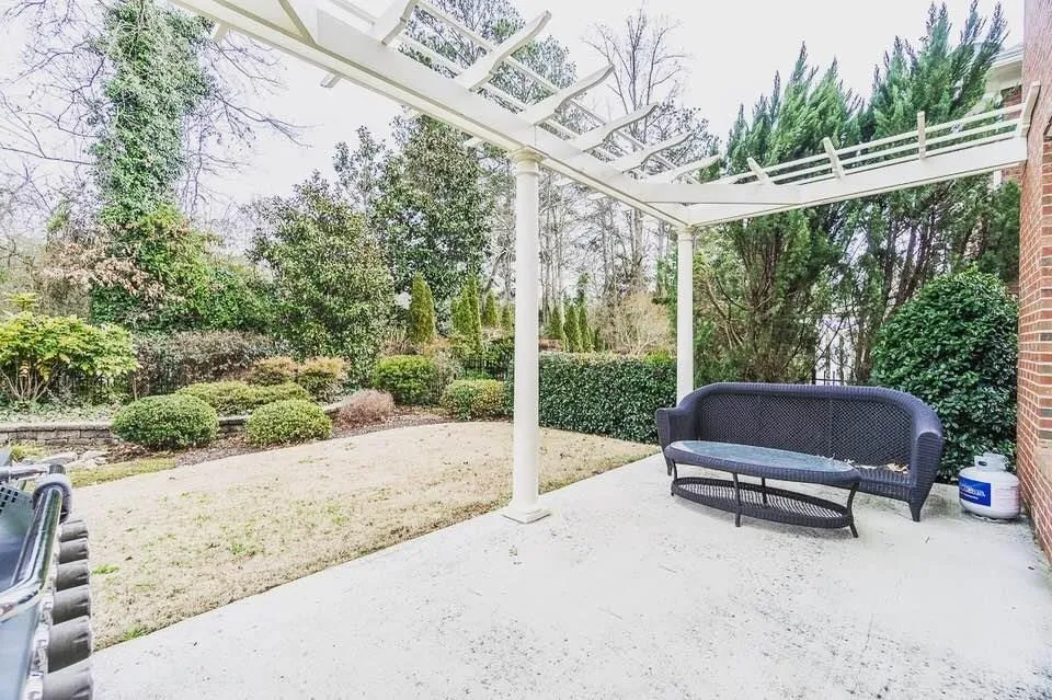 450 Wembley Circle, Sandy Springs, Georgia 30328, 4 Bedrooms Bedrooms, ,3 BathroomsBathrooms,Residential,Sold,450 Wembley Circle,5965580