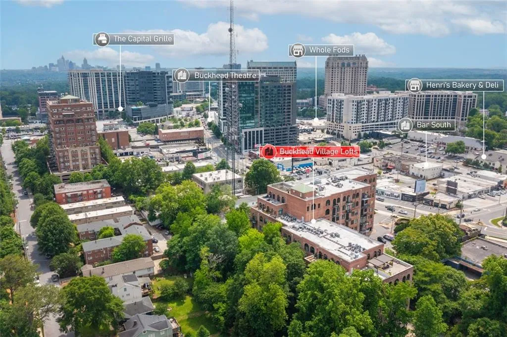 3235 Roswell Road Ne Unit 702, Atlanta, Georgia 30305, 1 Bedroom Bedrooms, ,1 BathroomBathrooms,Residential,For Sale,3235 Roswell Road Ne Unit 702,7635264