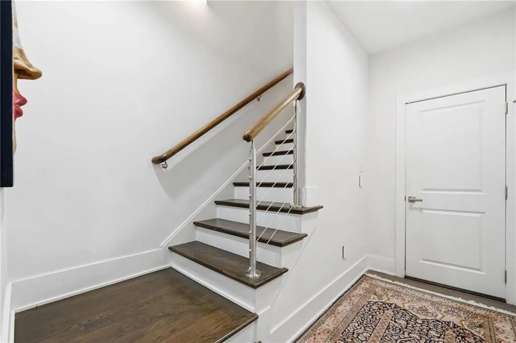 447 Alderwood Street, Atlanta, Georgia 30328, 3 Bedrooms Bedrooms, ,3 BathroomsBathrooms,Residential,For Sale,447 Alderwood Street,7740586