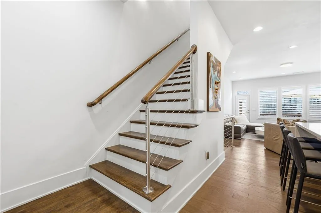 447 Alderwood Street, Atlanta, Georgia 30328, 3 Bedrooms Bedrooms, ,3 BathroomsBathrooms,Residential,For Sale,447 Alderwood Street,7740586