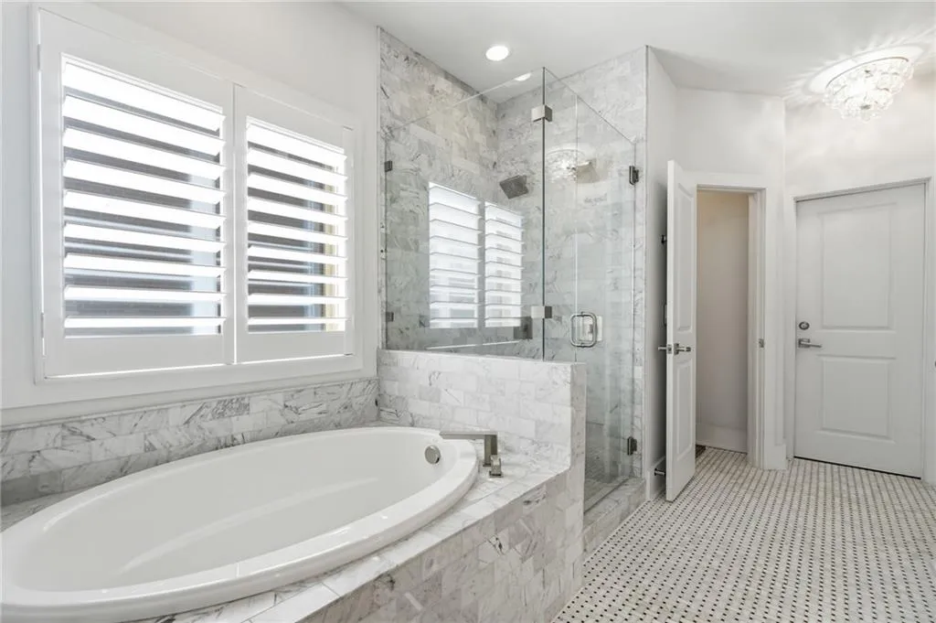 447 Alderwood Street, Atlanta, Georgia 30328, 3 Bedrooms Bedrooms, ,3 BathroomsBathrooms,Residential,For Sale,447 Alderwood Street,7740586
