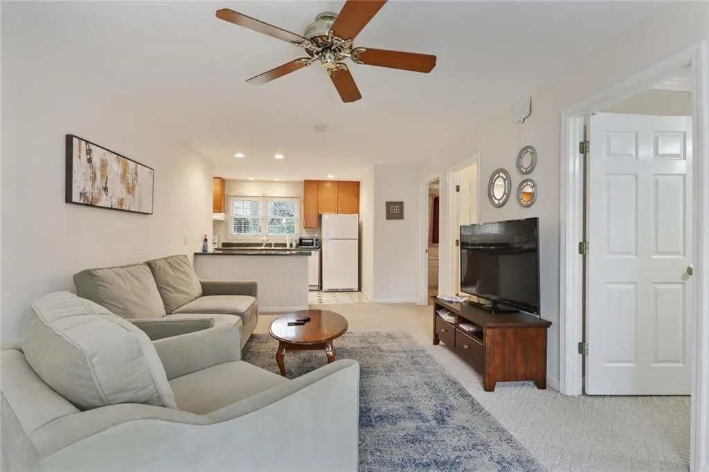 165 Stewart Drive, Sandy Springs, Georgia 30342, 6 Bedrooms Bedrooms, ,4 BathroomsBathrooms,Residential,Sold,165 Stewart Drive,7016737
