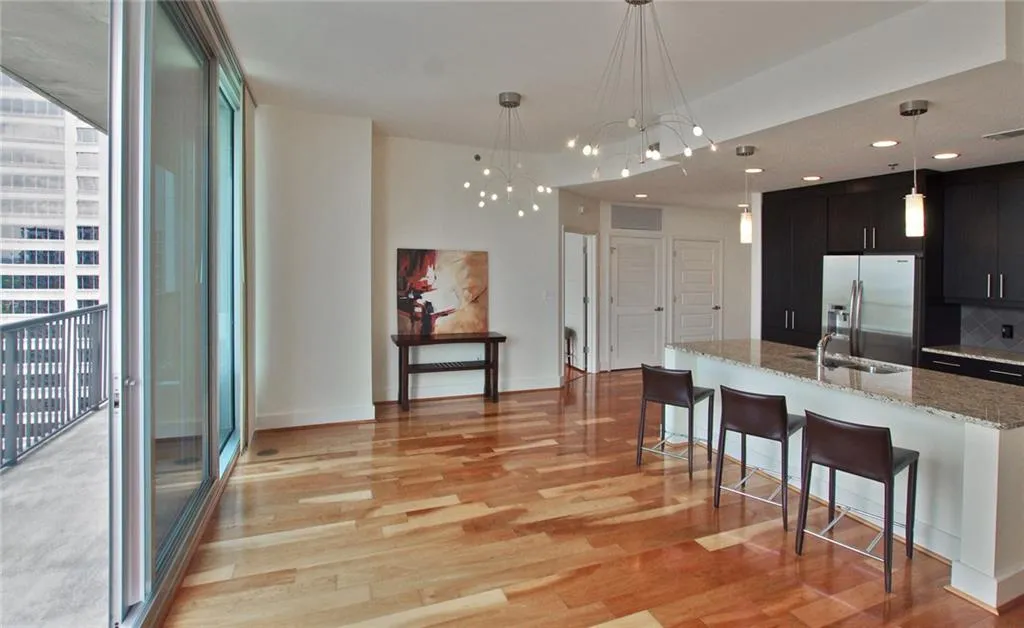 1080 Peachtree Street Ne Unit 2012, Atlanta, Georgia 30309, 2 Bedrooms Bedrooms, ,2 BathroomsBathrooms,Residential,Sold,1080 Peachtree Street Ne Unit 2012,5837140