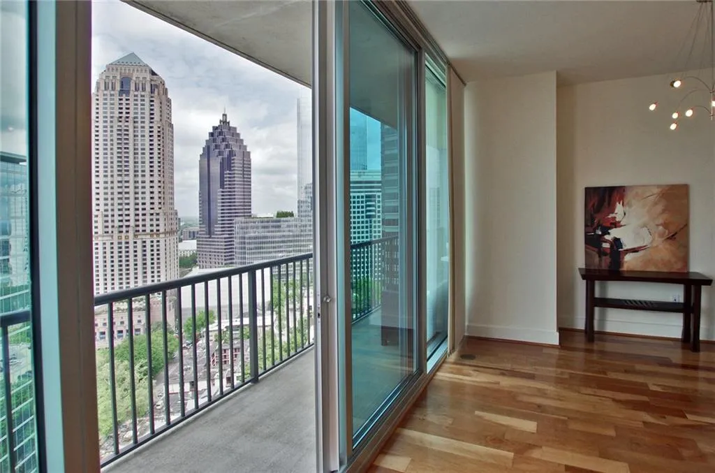 1080 Peachtree Street Ne Unit 2012, Atlanta, Georgia 30309, 2 Bedrooms Bedrooms, ,2 BathroomsBathrooms,Residential,Sold,1080 Peachtree Street Ne Unit 2012,5837140