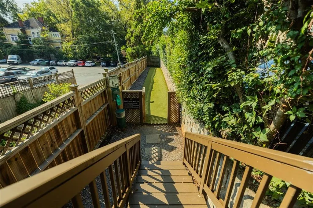 955 Juniper Street Ne Unit 2315, Atlanta, Georgia 30309, 1 Bedroom Bedrooms, ,1 BathroomBathrooms,Residential,For Sale,955 Juniper Street Ne Unit 2315,7649234