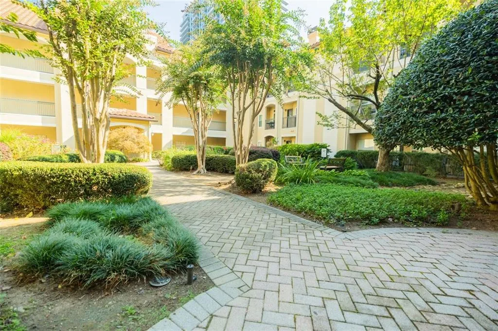 955 Juniper Street Ne Unit 2315, Atlanta, Georgia 30309, 1 Bedroom Bedrooms, ,1 BathroomBathrooms,Residential,For Sale,955 Juniper Street Ne Unit 2315,7649234