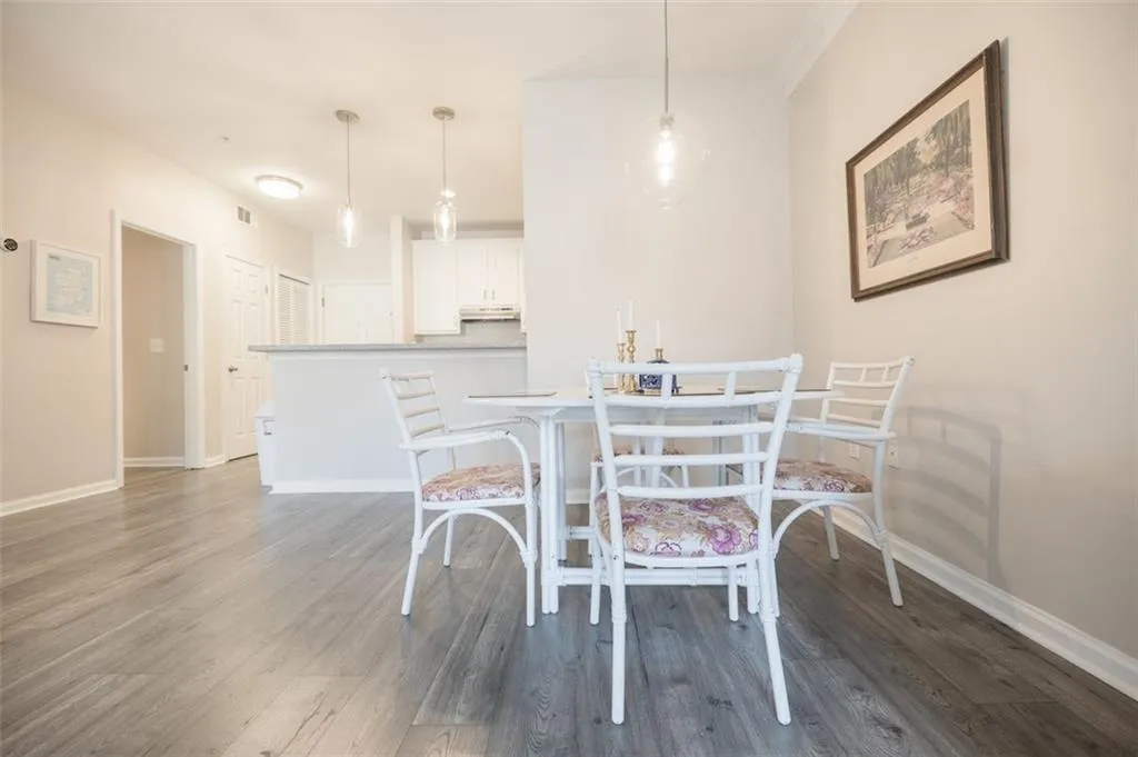 955 Juniper Street Ne Unit 2315, Atlanta, Georgia 30309, 1 Bedroom Bedrooms, ,1 BathroomBathrooms,Residential,For Sale,955 Juniper Street Ne Unit 2315,7649234
